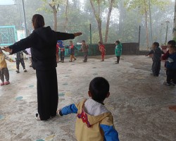 Hình ảnh các cô hưởng ứng tuần lễ áo dài